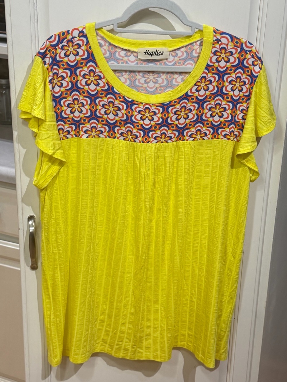 Haptics Yellow Floral Yoke Flutter-Sleeve Tunic